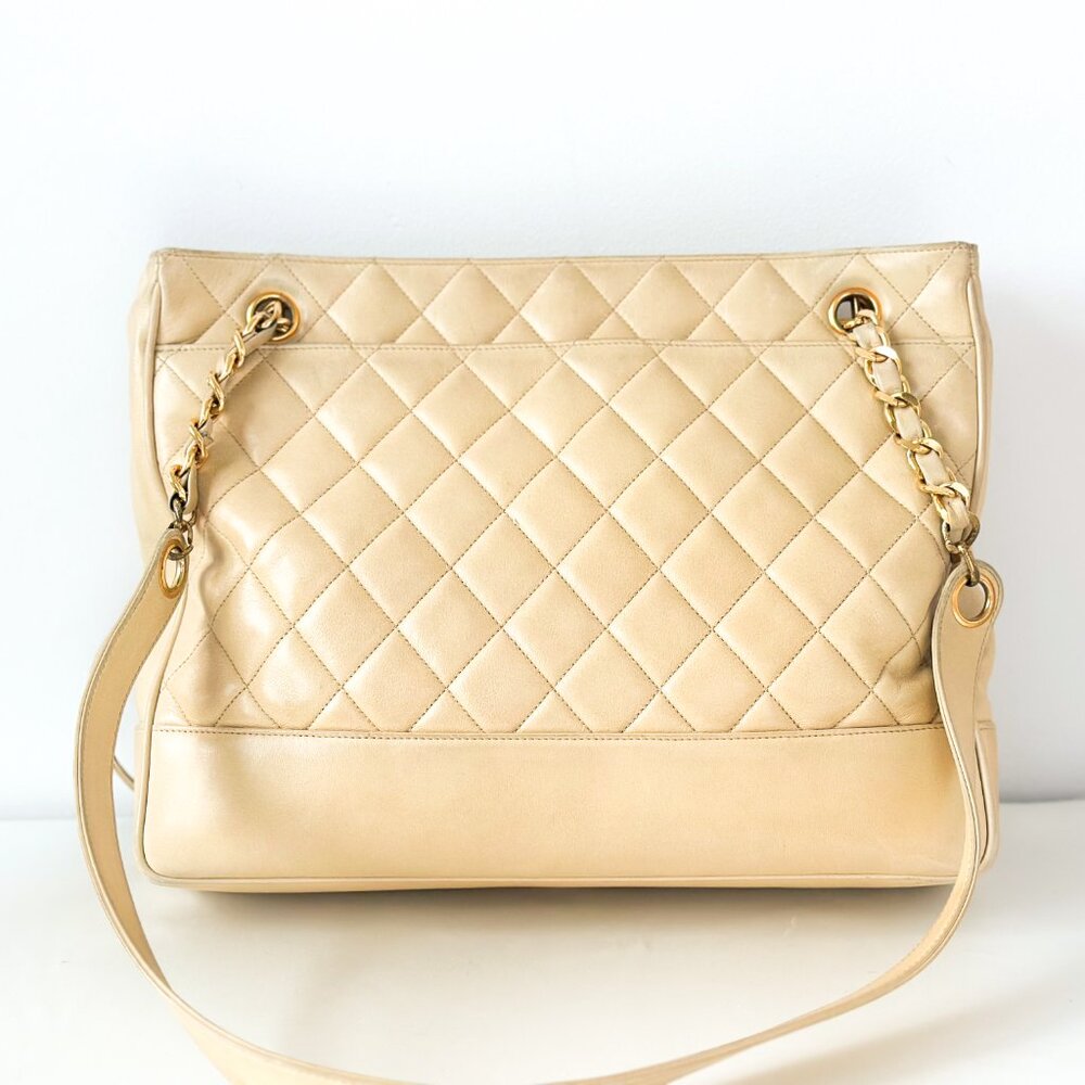 Chanel Quilted Lambskin Chain Bag - Picture 3 of 16